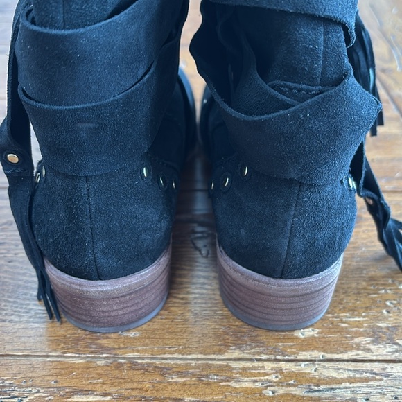 See By Chloe Studded Crosta Boots Women’s Black Suede Booties Gold Stud Size 7.5 - Picture 11 of 13